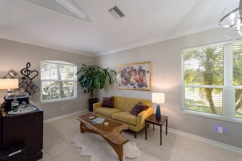 House in Bradenton, Florida 4 bedrooms, 187.01 sq.m. № 2396215 - photo 9