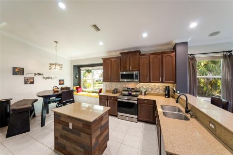 House in Bradenton, Florida 4 bedrooms, 187.01 sq.m. № 2396215 - photo 16
