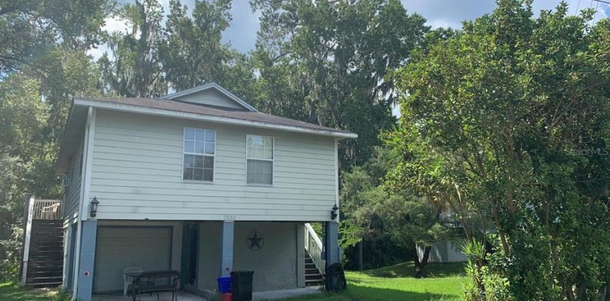 Propiedad comercial en Gainesville, Florida 151.24 m2 № 1150287