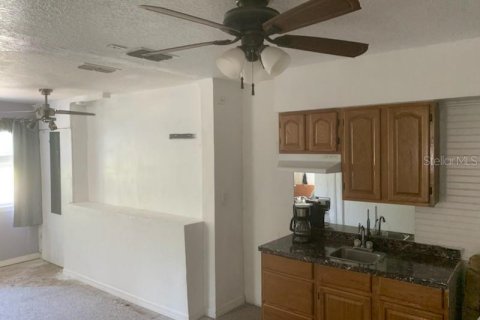 Propiedad comercial en venta en Gainesville, Florida, 151.24 m2 № 1150287 - foto 17