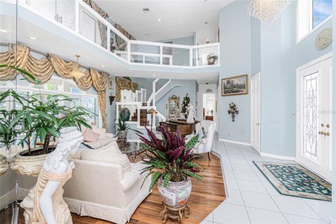 House in Port Charlotte, Florida 6 bedrooms, 529.08 sq.m. № 2094794 - photo 4