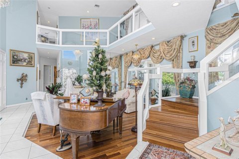 House in Port Charlotte, Florida 6 bedrooms, 529.08 sq.m. № 2094794 - photo 6