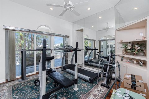 House in Port Charlotte, Florida 6 bedrooms, 529.08 sq.m. № 2094794 - photo 17