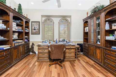 House in Port Charlotte, Florida 6 bedrooms, 529.08 sq.m. № 2094794 - photo 10