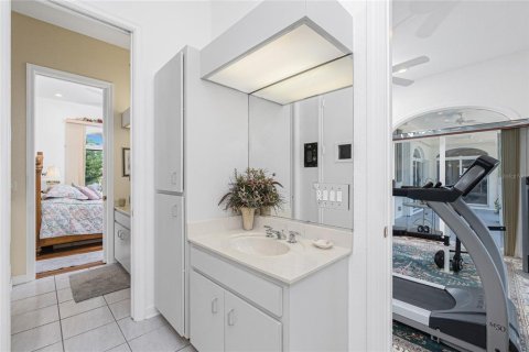 House in Port Charlotte, Florida 6 bedrooms, 529.08 sq.m. № 2094794 - photo 15