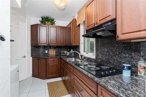 House in Port Charlotte, Florida 6 bedrooms, 529.08 sq.m. № 2094794 - photo 19
