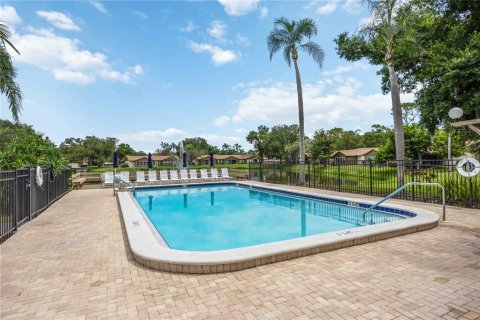 House in Sarasota, Florida 2 bedrooms, 95.13 sq.m. № 2215870 - photo 21