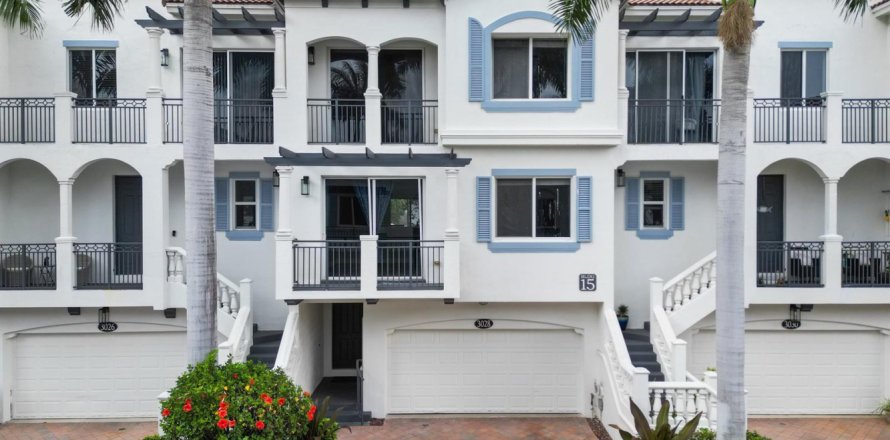 Townhouse in Boynton Beach, Florida 4 bedrooms, 237.64 sq.m. № 2083866