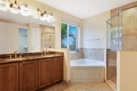 Townhouse in Boynton Beach, Florida 4 bedrooms, 237.64 sq.m. № 2083866 - photo 30