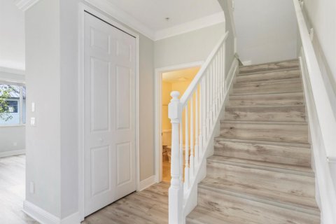 Townhouse in Boynton Beach, Florida 4 bedrooms, 237.64 sq.m. № 2083866 - photo 21
