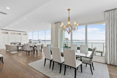 Condominio en venta en Tampa, Florida, 3 dormitorios, 361.02 m2 № 2310334 - foto 10
