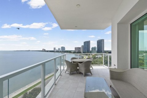 Condominio en venta en Tampa, Florida, 3 dormitorios, 361.02 m2 № 2310334 - foto 11