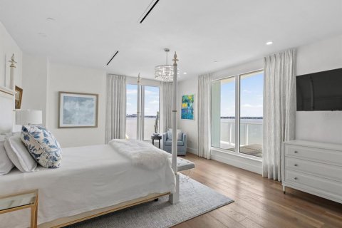 Condominio en venta en Tampa, Florida, 3 dormitorios, 361.02 m2 № 2310334 - foto 14