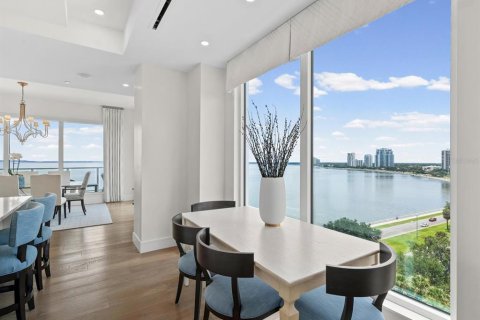 Condominio en venta en Tampa, Florida, 3 dormitorios, 361.02 m2 № 2310334 - foto 8