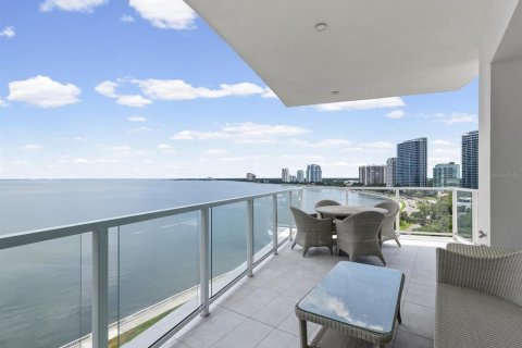 Condominio en venta en Tampa, Florida, 3 dormitorios, 361.02 m2 № 2310334 - foto 24