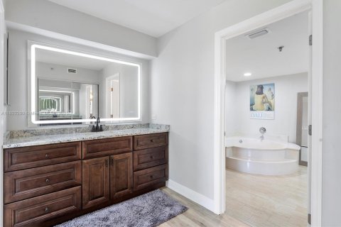 Condo in Boca Raton, Florida, 3 bedrooms  № 1787284 - photo 12
