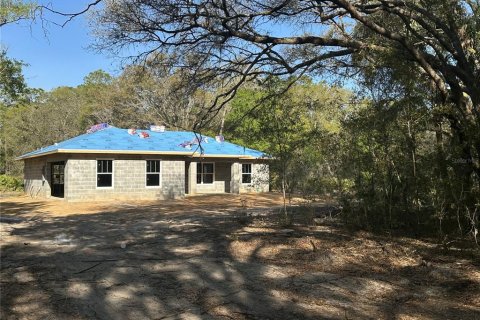 House in Crystal River, Florida 3 bedrooms, 134.99 sq.m. № 1733479 - photo 12