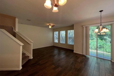 Townhouse in Riverview, Florida 3 bedrooms, 147.71 sq.m. № 1807277 - photo 5