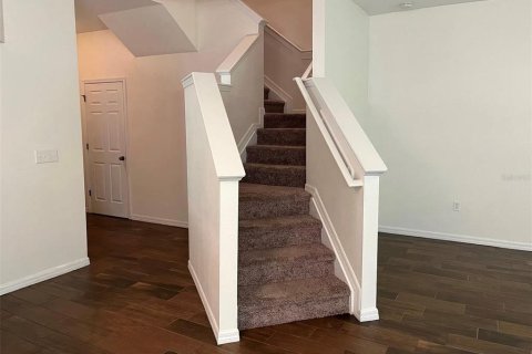 Townhouse in Riverview, Florida 3 bedrooms, 147.71 sq.m. № 1807277 - photo 7