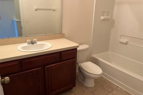 Townhouse in Riverview, Florida 3 bedrooms, 147.71 sq.m. № 1807277 - photo 18