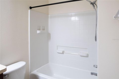 Townhouse in Riverview, Florida 3 bedrooms, 147.71 sq.m. № 1807277 - photo 28