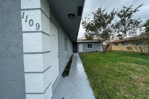 Apartamento en alquiler en Pompano Beach, Florida, 2 dormitorios, 69.68 m2 № 2261163 - foto 2