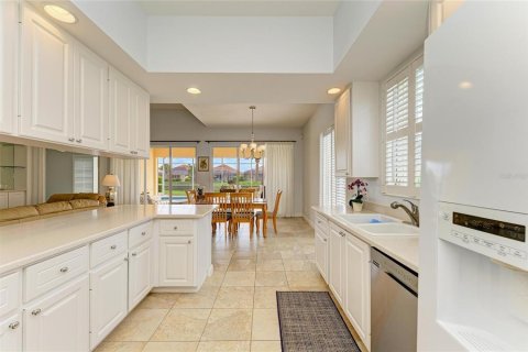 House in Sarasota, Florida 3 bedrooms, 186.55 sq.m. № 1827657 - photo 20