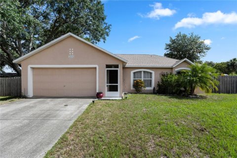Casa en venta en Deltona, Florida, 3 dormitorios, 133.78 m2 № 1808933 - foto 1