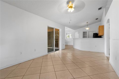 Casa en venta en Deltona, Florida, 3 dormitorios, 133.78 m2 № 1808933 - foto 22