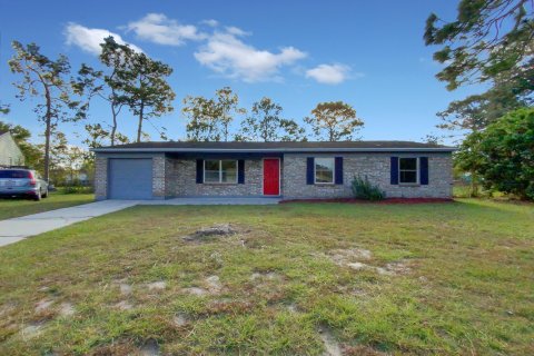 House in Jacksonville, Florida 4 bedrooms, 110 sq.m. № 843229 - photo 1
