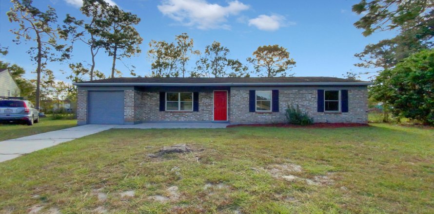 House in Jacksonville, Florida 4 bedrooms, 110 sq.m. № 843229