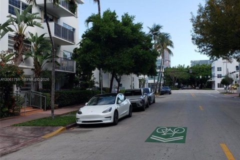 Copropriété à louer à Miami Beach, Floride: 1 chambre, 54.81 m2 № 2191269 - photo 17