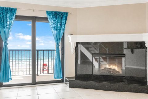 Condominio en venta en New Smyrna Beach, Florida, 4 dormitorios, 190.45 m2 № 2134221 - foto 20