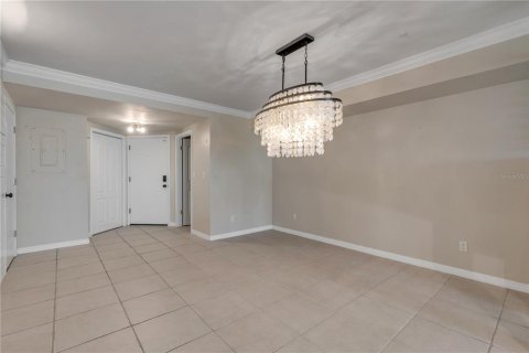 Condominio en venta en New Smyrna Beach, Florida, 4 dormitorios, 190.45 m2 № 2134221 - foto 10