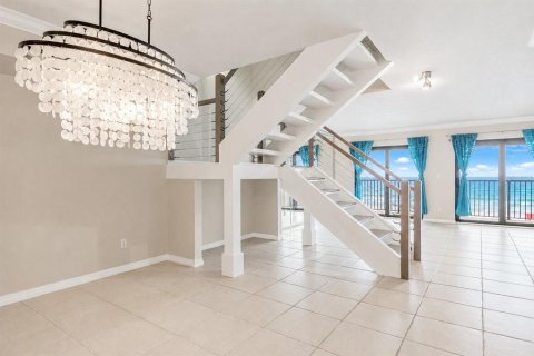 Condominio en venta en New Smyrna Beach, Florida, 4 dormitorios, 190.45 m2 № 2134221 - foto 28
