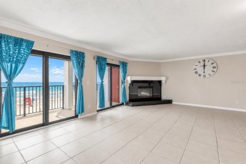 Condominio en venta en New Smyrna Beach, Florida, 4 dormitorios, 190.45 m2 № 2134221 - foto 18