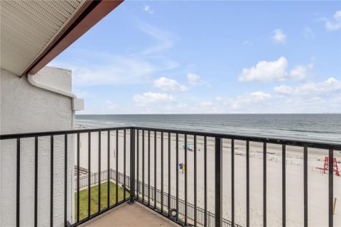 Condominio en venta en New Smyrna Beach, Florida, 4 dormitorios, 190.45 m2 № 2134221 - foto 22
