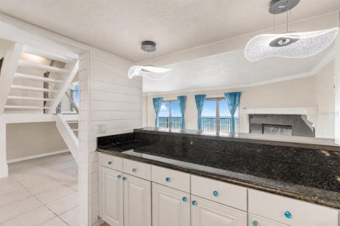 Condominio en venta en New Smyrna Beach, Florida, 4 dormitorios, 190.45 m2 № 2134221 - foto 15