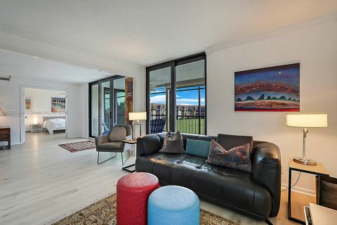 Condominio en venta en Palm Beach Gardens, Florida, 2 dormitorios, 140.38 m2 № 2012822 - foto 9