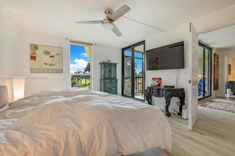 Condominio en venta en Palm Beach Gardens, Florida, 2 dormitorios, 140.38 m2 № 2012822 - foto 21