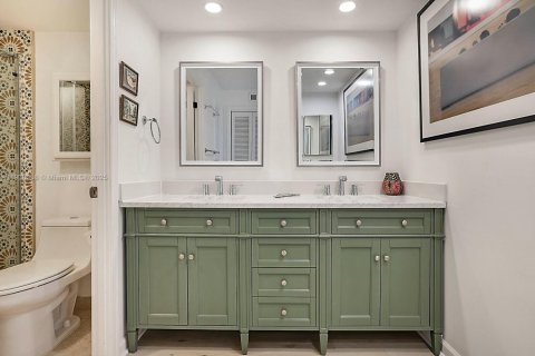 Condominio en venta en Palm Beach Gardens, Florida, 2 dormitorios, 140.38 m2 № 2012822 - foto 22