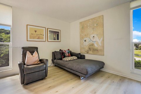 Condominio en venta en Palm Beach Gardens, Florida, 2 dormitorios, 140.38 m2 № 2012822 - foto 24