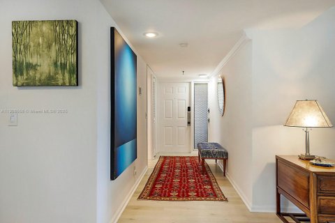 Condo in Palm Beach Gardens, Florida, 2 bedrooms  № 2012822