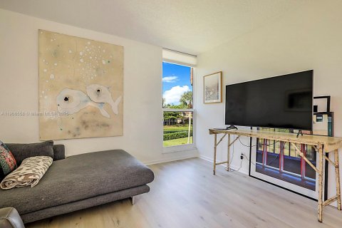 Condominio en venta en Palm Beach Gardens, Florida, 2 dormitorios, 140.38 m2 № 2012822 - foto 25