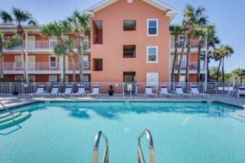 Condo in Miramar Beach, Florida, 1 bedroom  № 560444 - photo 1