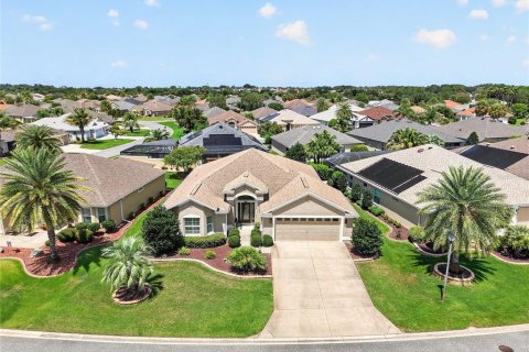 Casa en venta en The Villages, Florida, 3 dormitorios, 179.3 m2 № 2384453 - foto 2