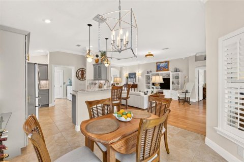 Casa en venta en The Villages, Florida, 3 dormitorios, 179.3 m2 № 2384453 - foto 14