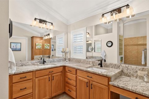 Casa en venta en The Villages, Florida, 3 dormitorios, 179.3 m2 № 2384453 - foto 29