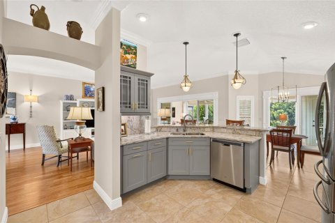 Casa en venta en The Villages, Florida, 3 dormitorios, 179.3 m2 № 2384453 - foto 18