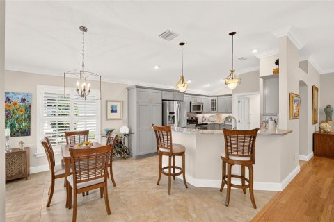 Casa en venta en The Villages, Florida, 3 dormitorios, 179.3 m2 № 2384453 - foto 12